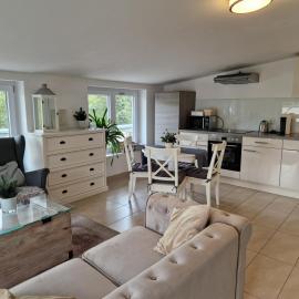 Wohnen am Waldrand, hotel em Starnberg