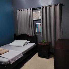 Mactan Cebu Airport Runway Hostel, viešbutis mieste Pajo