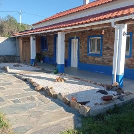Casinha das Estrelas, Hotel in Cerejeira