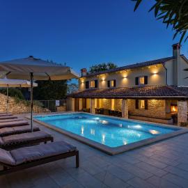 Charming Villa Antoana for families and kids in Labin - Rabac with kids playground & private pool
