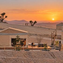 Dar Inacamp , Agafay Desert โรงแรมในEl Mjed