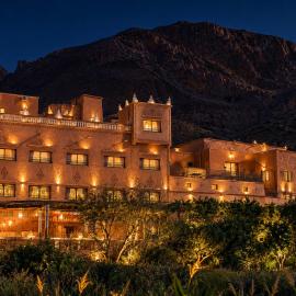 Hotel Awayou: Bou Drarar şehrinde bir otel