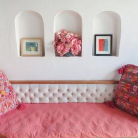 Casa Clara 2 bedrooms and 2 kitchens with a Large Flowery Garden