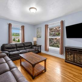 2nd Base Apt 2 All Star Baseball Rentals