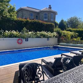 Luccombe Villa Holiday Apartments, hotell sihtkohas Shanklin