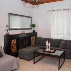 Super renovated maisonette - Σούπερ ανακαινισμένη μεζονέτα