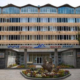 Jermuk Ararat Health SPA, hotel di Jermuk
