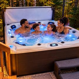 CHALET LAKAY-SPA Piscine Billards 25 min de Québec