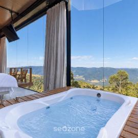 Cabana com jacuzzi e vista na serra | VST036