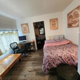 1B 1Ba Free parking 5 minute to S F AirPort and Walk to eat any food