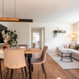 Urban Comfort Apartments by SwissVida - Zurich Airport, Free Parking & Workspace