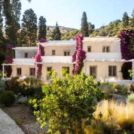Votsalo Seaside, hotel in Steniaí