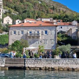 Apartments David, hotel in Perast