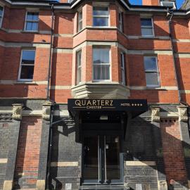 Quarterz Chester