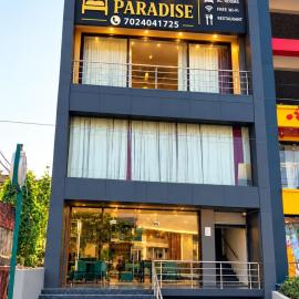 Hotel Paradise Inn