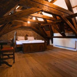 Wirgarten Antik Hotel, hotel in Dingolfing