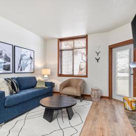 Cozy Solitude Village Retreat Near Lifts & Trails