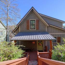 Cullowhee River Home w/ Deck, Close to WCU