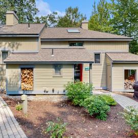Samoset Lakeside Retreat, hotel in Gilford