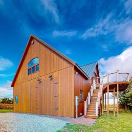 Cedar Barn Sanctuary โรงแรมในเพนน์แยน
