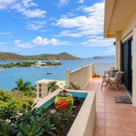 Penthouse luxury with ocean views Resort pools