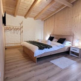Bran Forest Hideaway, hotel di Predelut