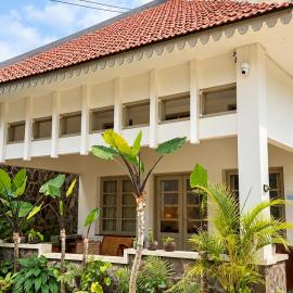 Kosasih 1919 A Dutch-Retro House
