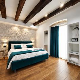 Sofi' Center Rooms