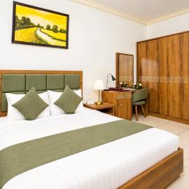 La Villa Palace Hotel
