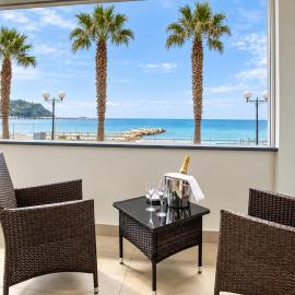 Viesnīca VistAmare Luxury Retreat Appartamenti pilsētā Sestri Levante