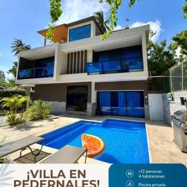 Villa Elegante y Familiar en Pedernales, Cerca de la Playa del pueblo, Residencial SFA