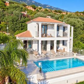 Villa Effi Lourdata