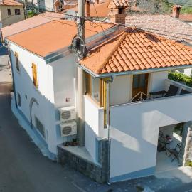Hiša Hrastovlje - Countryside House