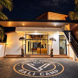 Winners surfing bali resort