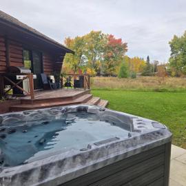 Chalet du pont couvert, hôtel à New Richmond