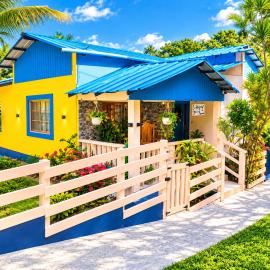 Springhouse Tu Escapada Perfecta en Jarabacoa con 3 aires acondicionado capacidad para 10 personas ideal para familias y amigos 4 habitaciones piscinas privada