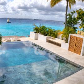 Oceanfront Villa - 4 Bedrooms, Private Pool & Direct Sea Access