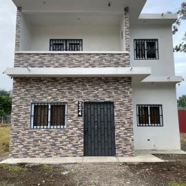Casa Moderna Aurora