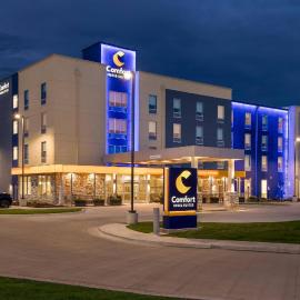 Comfort Inn & Suites Colby, hotel en Colby