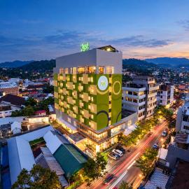 Zest Ambon by Swiss-Belhotel International, hotel sa Ambon