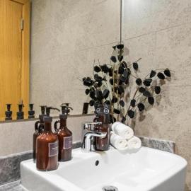 Al Reem apartment
