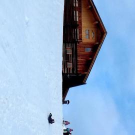 Rustic Alpine Chalet 3Rooms & Panoramic Mountain Views