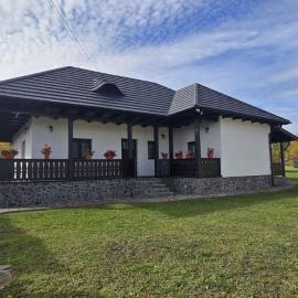 Casa LEO