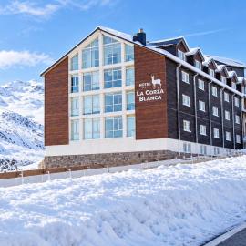 Hotel SNÖ La Corza Blanca, hotel v destinaci Brañavieja