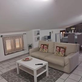 Tra Mare E Monti Apartment