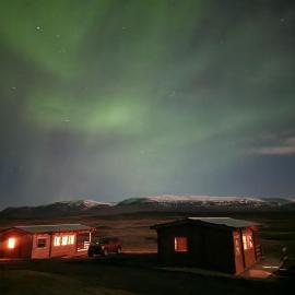 Hvammstangi Rhino Rock Cottages, готель у місті Гвамстаунґі