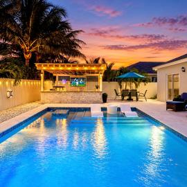 Heated Pool Family Retreat- Pets, Everglades, Keys