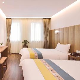 Grand Jian Kang Hotel