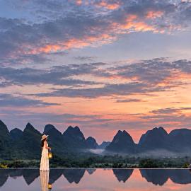 The Deer Glade Hotel Yangshuo-Riverside Karst Retreat on Yulong River,陽朔的飯店