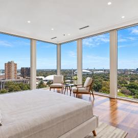 New York Style Penthouse Overlooking Government House & Adelaide Oval - 2BR 2BA